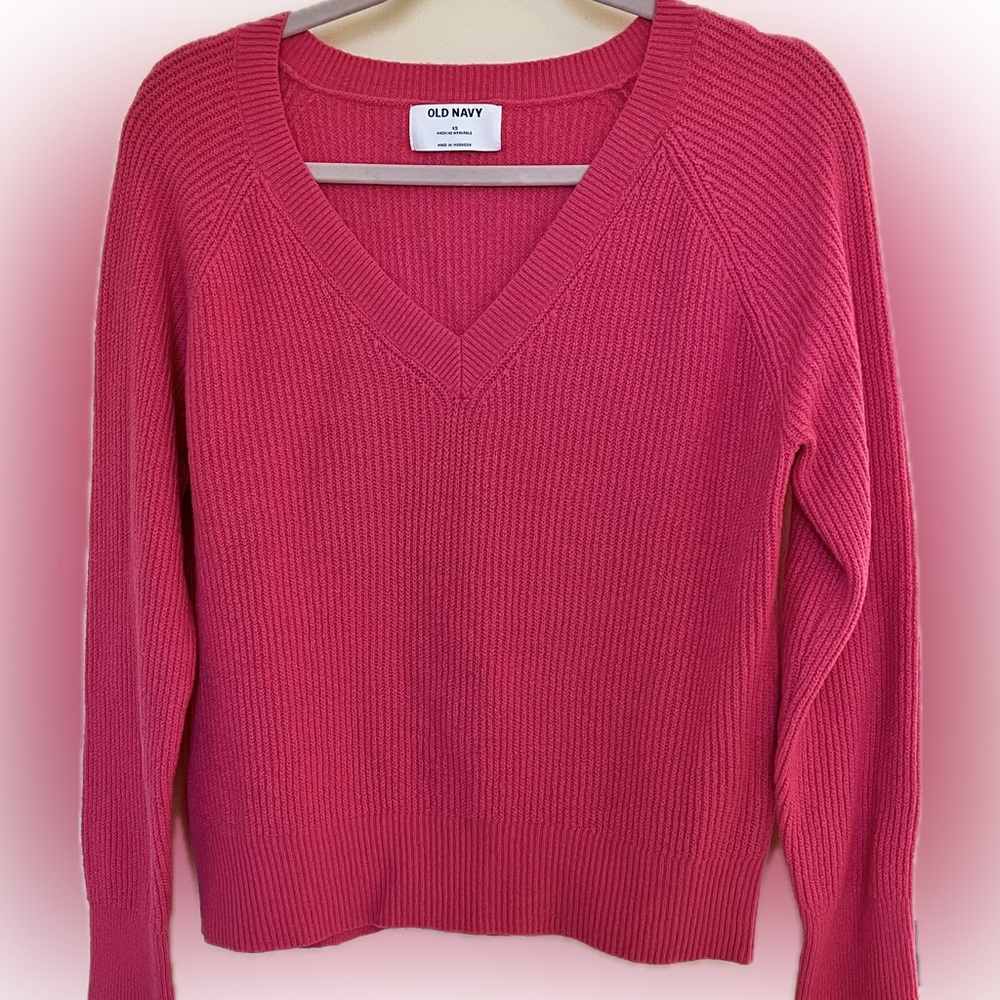 Pink Old Navy V Neck casual sweater Size XS